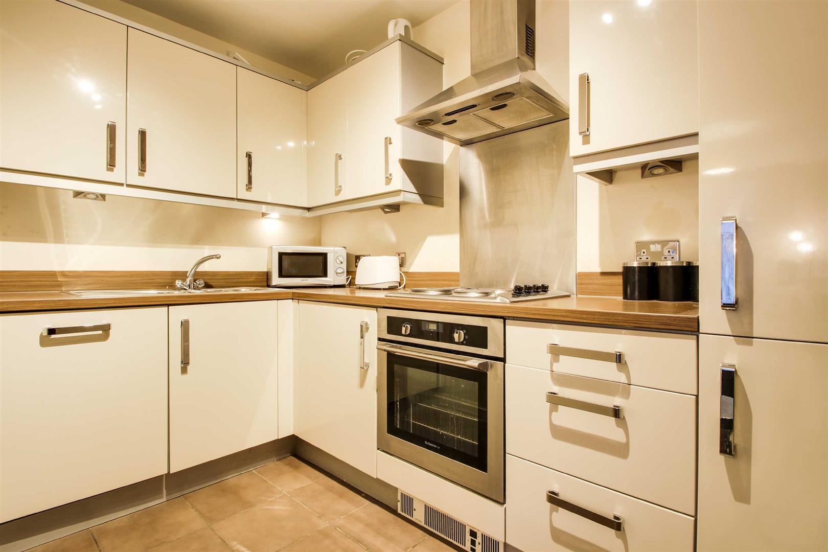 Chelsea House, Central Milton Keynes, Milton Keynes